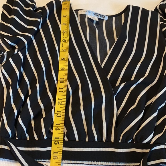 Necessary Objects cropped tie waist top striped S - Picture 11 of 12
